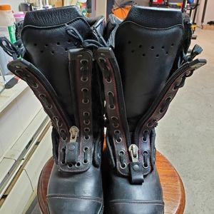 fire boots womans 6 wide